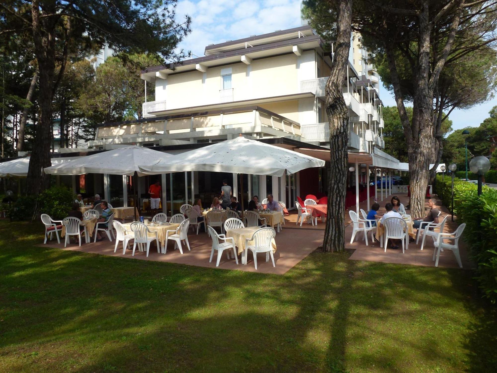 Hotel San Marco Lignano Sabbiadoro Eksteriør bilde